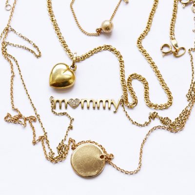 gold chains necklaces with pendants